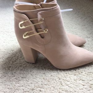 Katy Perry fall booties!!